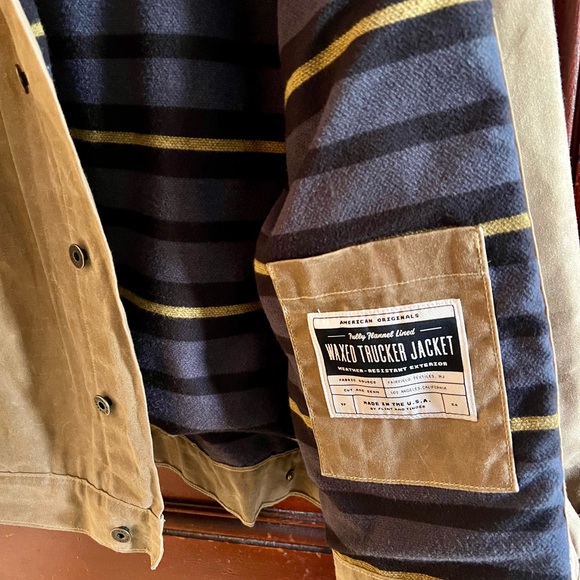 Flint and Tinder: Flannel-Lined Waxed Trucker Jacket - Picture 5 of 7
